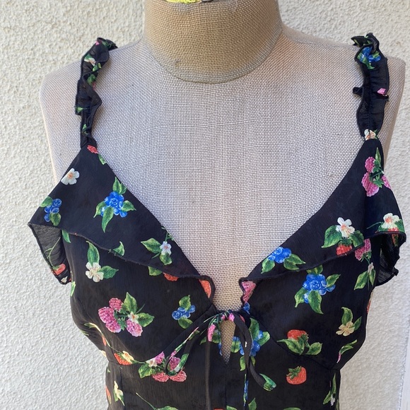 NWOT Zara fabulous black dress w/ beautiful floral pattern. Flirty & fun! - Picture 6 of 15